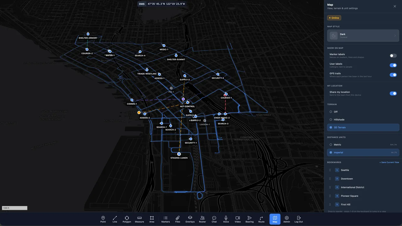 Dark map of downtown Seattle with two dozen callsigns and blue GPS trails along the streets, Map settings panel open on the right